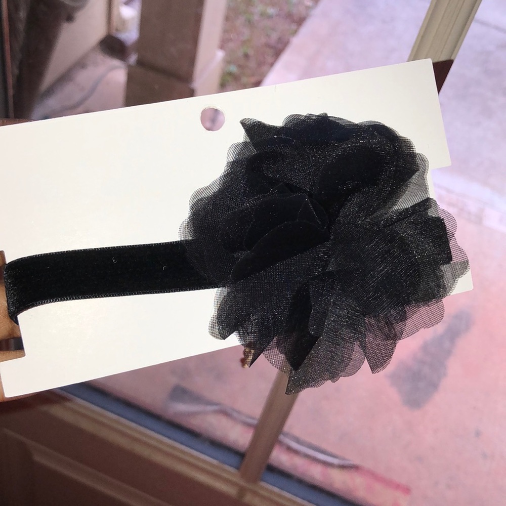 Cute flower choker